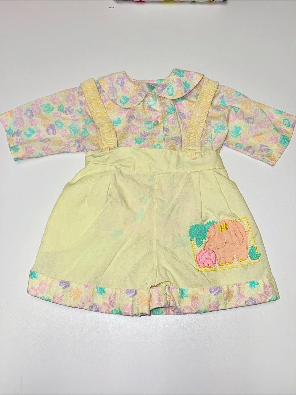Vintage Kidz Girls Size 2 Floral Suspender Short Set Like New